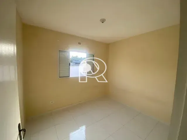 Casa para alugar, no bairro Jardim das Palmeiras em Registro