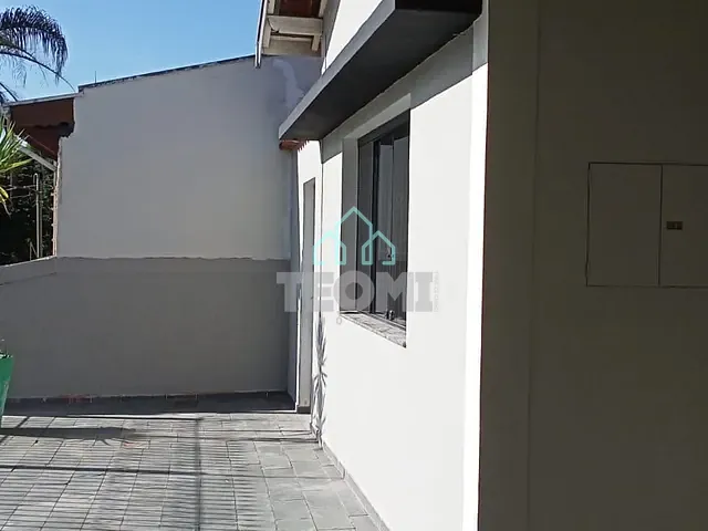 Casa com 250m² 3 quartos e 2 banheiros, à venda, no bairro Jardim Santa Clara em Taubaté