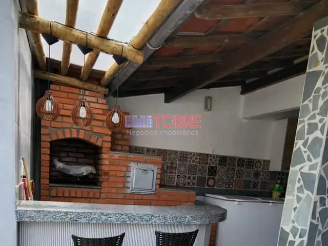 Casa 3 quartos e 2 banheiros, à venda, no bairro Olivença em Ilhéus