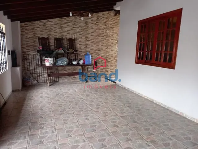 Casa com 275m² 3 quartos e 3 banheiros, à venda, no bairro Celia Maria em Porto Feliz