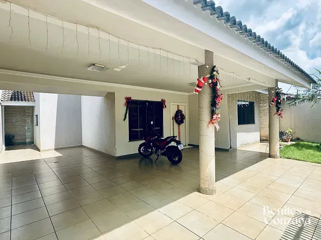 Casa 3 quartos e 2 banheiros, à venda, no bairro Vila Ipiranga em Maringá