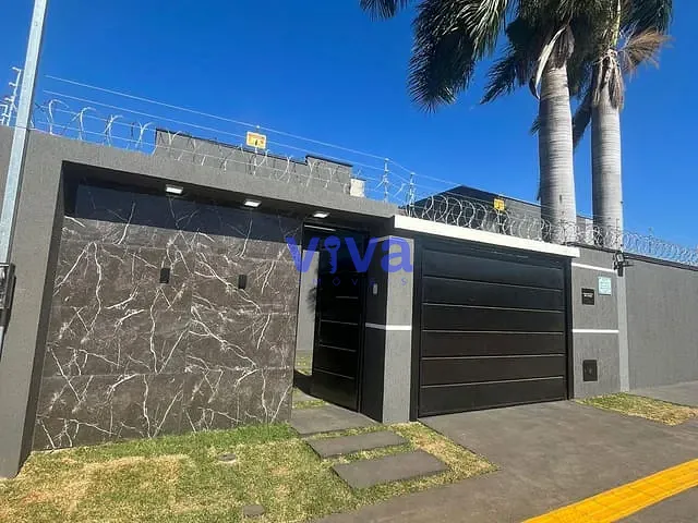 Casa com 200m² 3 quartos e 3 banheiros, à venda, no bairro Sítios Santa Luzia em Aparecida de Goiânia