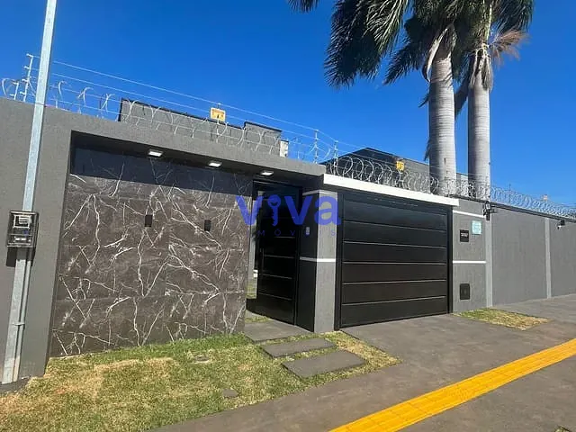 Casa com 200m² 3 quartos e 3 banheiros, à venda, no bairro Sítios Santa Luzia em Aparecida de Goiânia