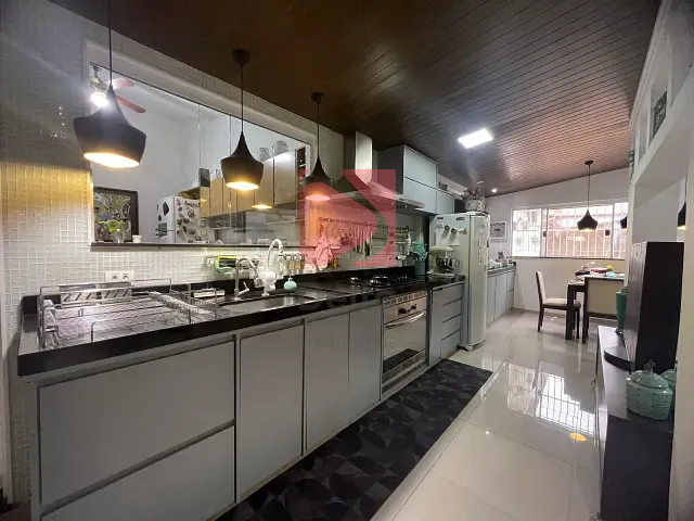 Casa 3 quartos e 1 banheiro, à venda, no bairro Cidade Jardim em Pirassununga