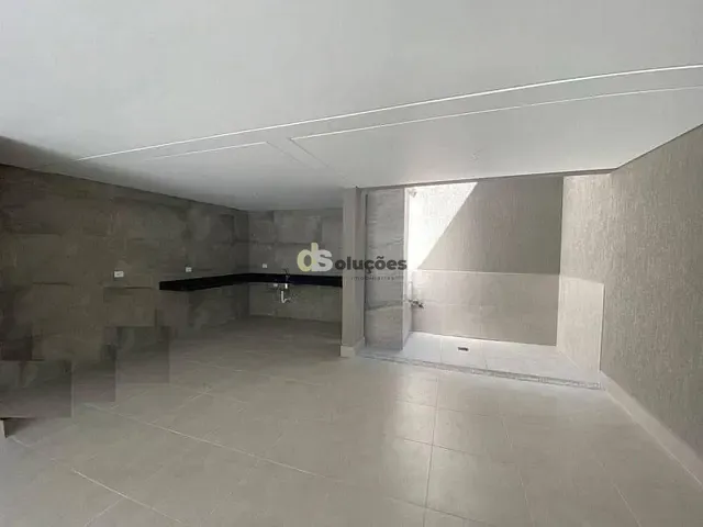 Casa 3 quartos e 4 banheiros, à venda, no bairro Parque São Domingos em São Paulo