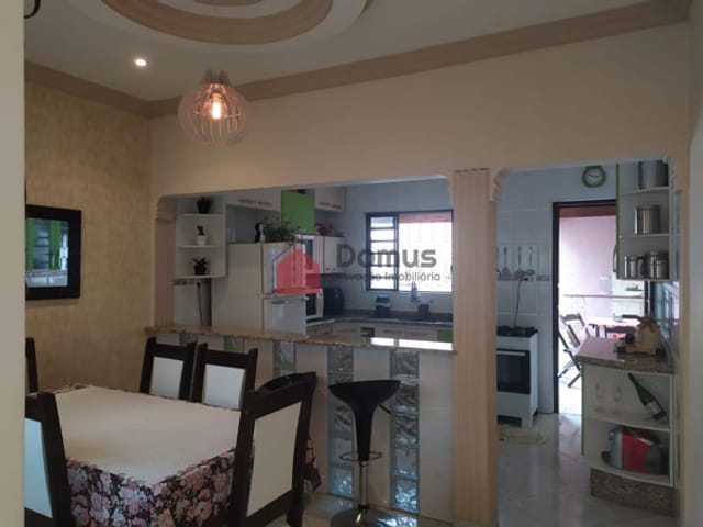 Casa com 125m², à venda, no bairro Parque das Nações em Pindamonhangaba