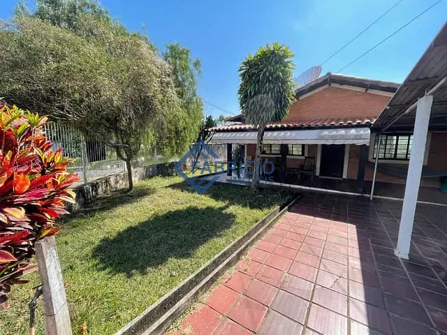 Casa com 340m² 3 quartos e 2 banheiros, à venda, no bairro Centro em Vinhedo