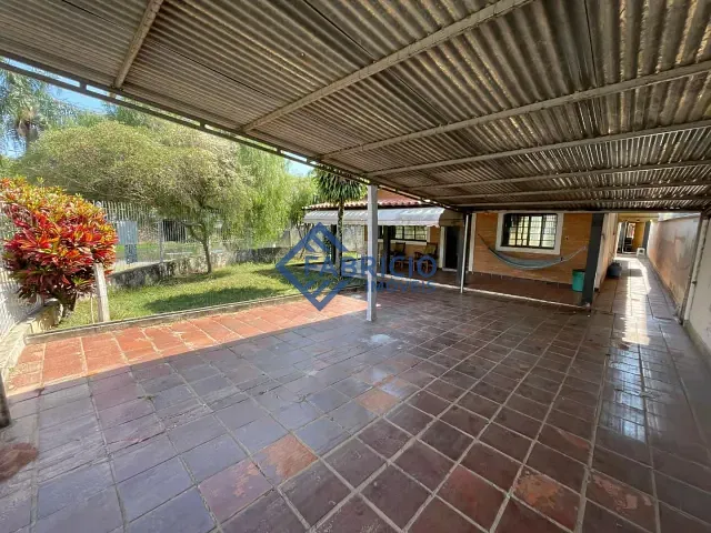 Casa com 340m² 3 quartos e 2 banheiros, à venda, no bairro Centro em Vinhedo