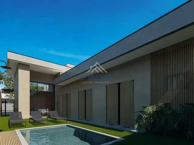 Casa com 300m² 3 quartos e 4 banheiros, à venda, no bairro Gramadão em Jundiaí