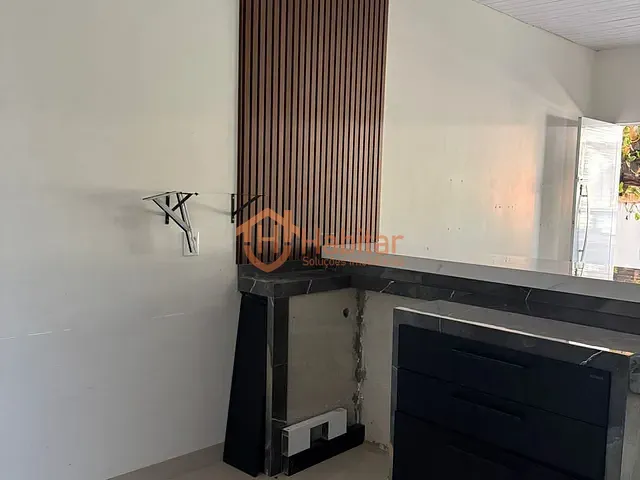 Casa 2 quartos e 1 banheiro, para alugar, no bairro Rota do Sol em Sorriso
