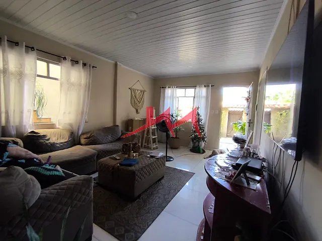 Casa com 360m² 3 quartos e 2 banheiros, à venda, no bairro Jardim Catarina em São Gonçalo