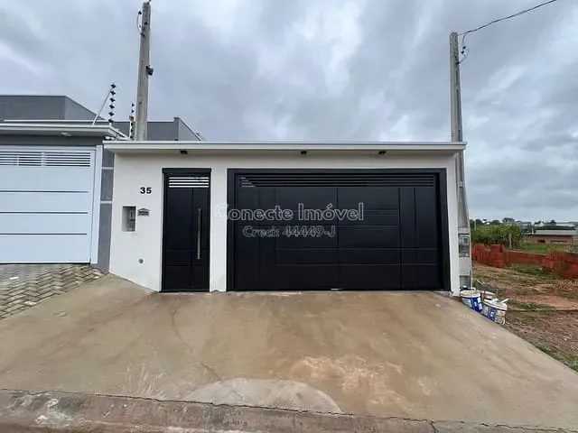 Casa com 175m² 2 quartos e 2 banheiros, à venda, no bairro Residencial Villa São Bento em Jaguariúna