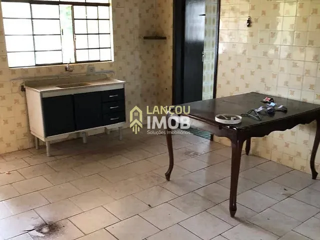 Casa com 473m² 2 quartos e 1 banheiro, à venda, no bairro Jardim São Paulo em Jundiaí