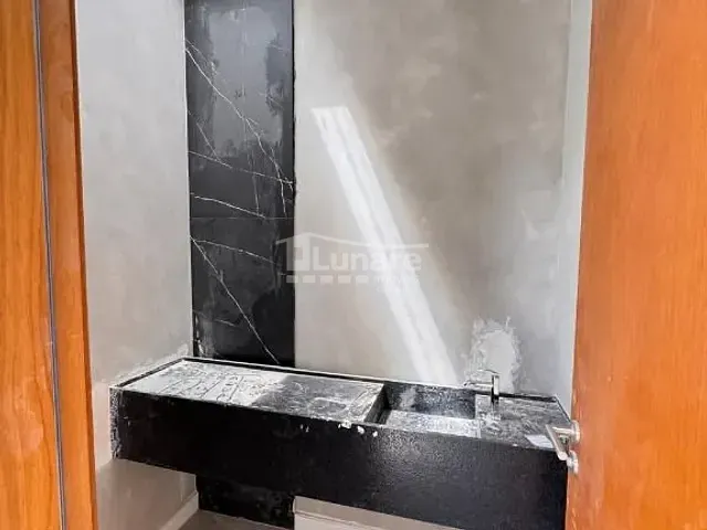 Casa com 300m², à venda, no bairro Vila Oliveira em Mogi das Cruzes