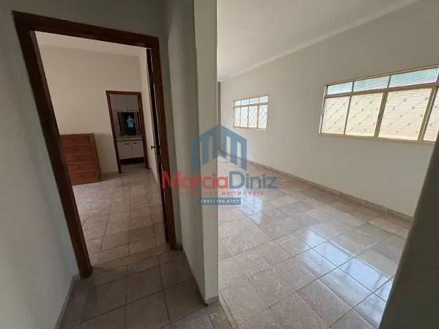 Casa com 251m² 3 quartos e 1 banheiro, à venda, no bairro Jardim Marajoara  em Ituverava