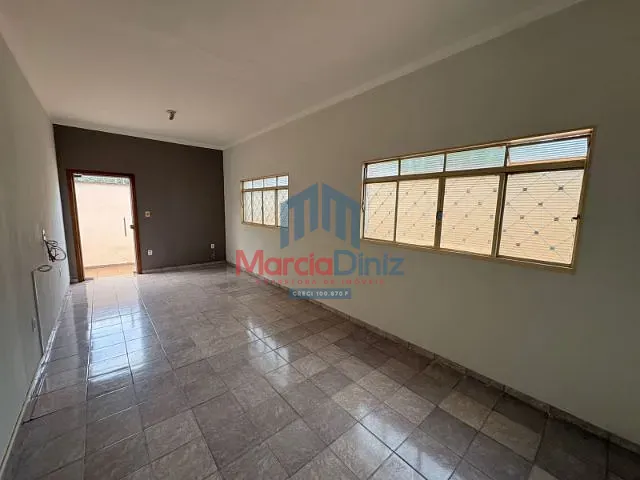 Casa com 251m² 3 quartos e 1 banheiro, à venda, no bairro Jardim Marajoara  em Ituverava