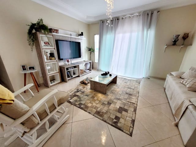 Casa com 362m² 3 quartos e 5 banheiros, à venda, no bairro Vila Valqueire em Rio de Janeiro