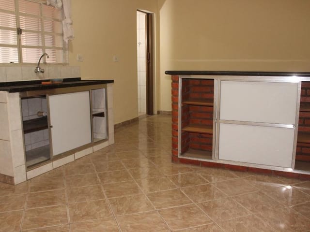 Foto do Casa - Casa com 1 dormitório para alugar, 75 m² por R$ 1.000,00/mês - Jardim Ipiranga - Americana/SP | Oeste Imóveis