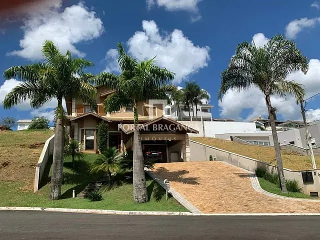 Casa com 500m² 4 quartos e 5 banheiros, à venda, no bairro Residencial Colinas de São Francisco em Bragança Paulista