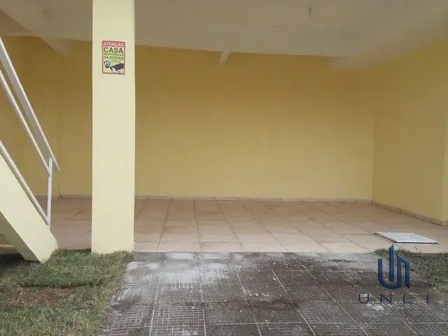 Casa 3 quartos e 1 banheiro, à venda, no bairro Ano Bom em Barra Mansa