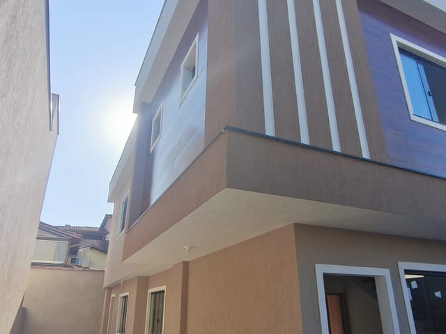 Casa 3 quartos e 4 banheiros, à venda, no bairro Recreio em Rio das Ostras