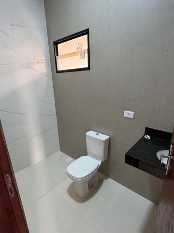 Casa com 200m² 3 quartos e 1 banheiro, à venda, no bairro Canafístula em Arapiraca