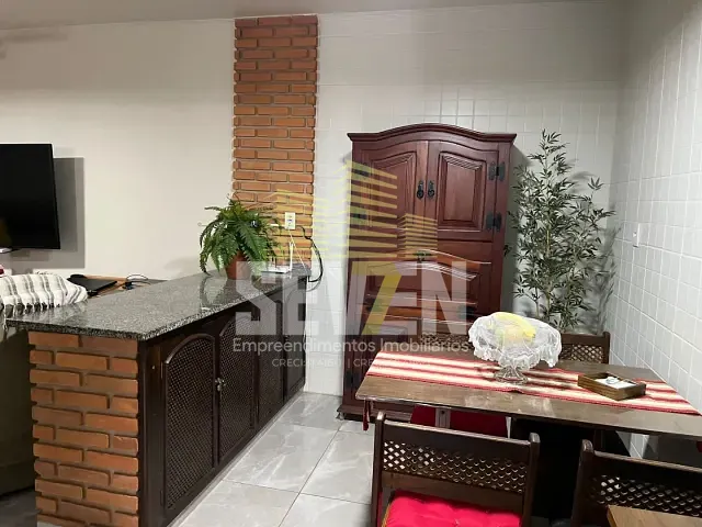 Casa com 282m² 3 quartos e 2 banheiros, à venda, no bairro Jardim Solange em Bauru