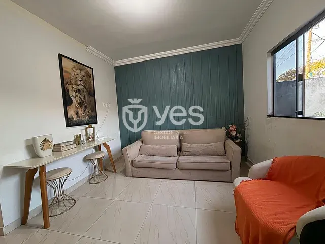Casa 2 quartos e 2 banheiros, à venda, no bairro Jardim Europa em Araxá