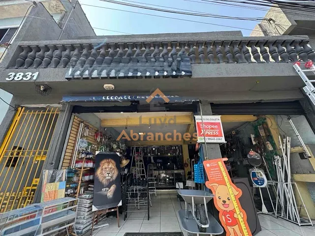 Prédio com 320m², à venda, no bairro Sítio Morro Grande em São Paulo