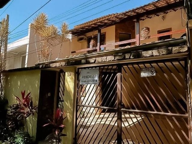 Casa com 360m² 3 quartos e 3 banheiros, à venda, no bairro Riviera Fluminense em Macaé