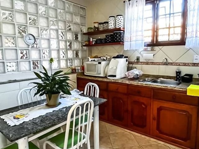 Casa com 360m² 3 quartos e 3 banheiros, à venda, no bairro Riviera Fluminense em Macaé