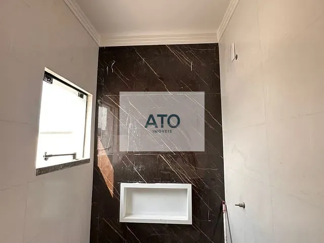 Casa 2 quartos e 2 banheiros, à venda, no bairro Portal do Vale em Canelinha
