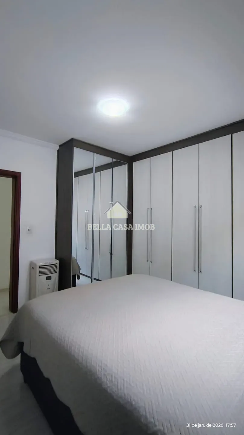 Casa, 3 quartos, 236 m² - Foto 12