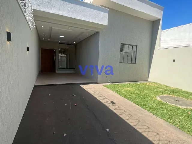 Casa com 200m² 3 quartos e 3 banheiros, à venda, no bairro Sítios Santa Luzia em Aparecida de Goiânia