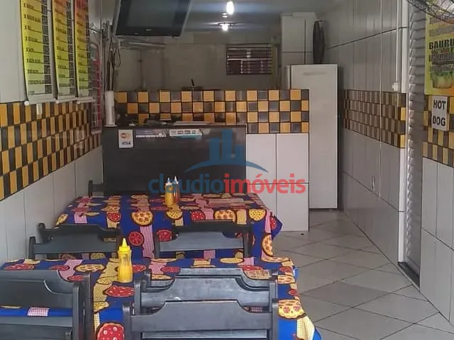 Casa 3 quartos e 3 banheiros, à venda, no bairro Jardim Vila Rica - Tiradentes em Volta Redonda