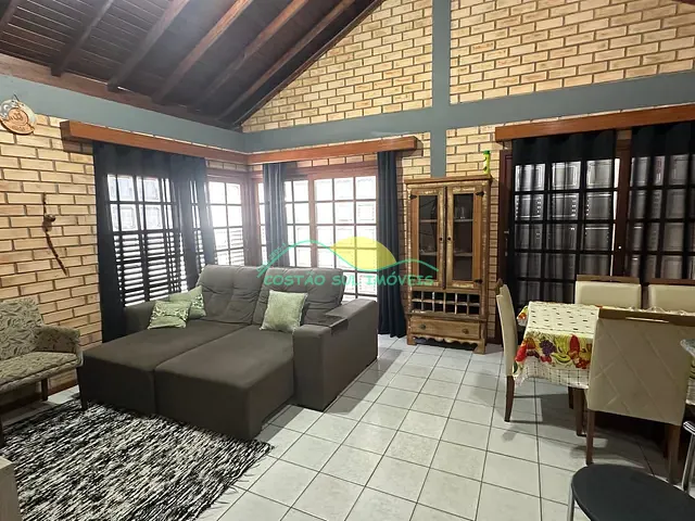 Casa com 130m² 2 quartos e 2 banheiros, para alugar, no bairro Ribeirão da Ilha em Florianópolis