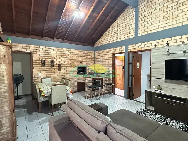 Casa com 130m² 2 quartos e 2 banheiros, para alugar, no bairro Ribeirão da Ilha em Florianópolis