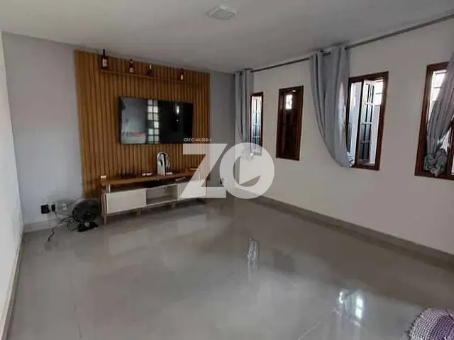 Casa com 200m² 2 quartos e 2 banheiros, à venda, no bairro Residencial Nova Bauru em Bauru