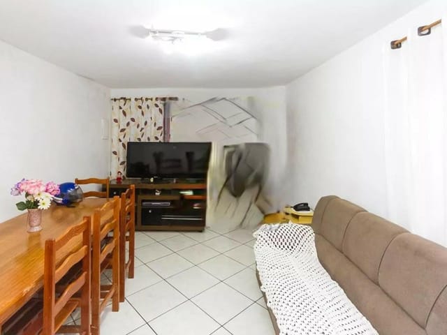Casa à venda 3 Quartos, 2 Vagas, Jardim Ana Rosa, São Paulo - SP