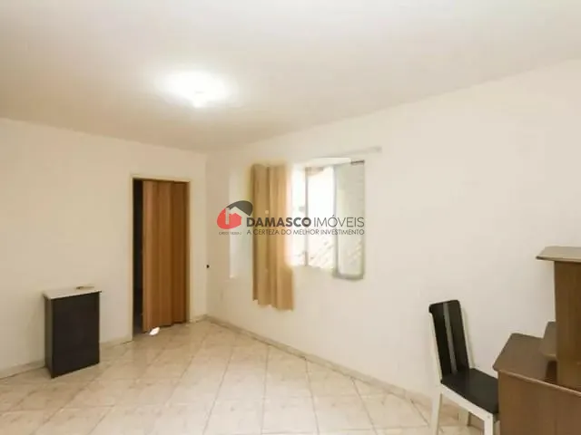 Casa com 240m² 3 quartos e 2 banheiros, à venda, no bairro Jardim Ana Rosa em São Paulo