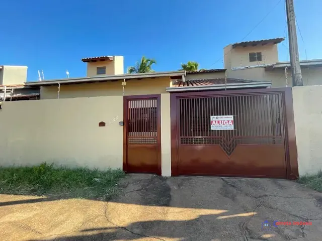 Casa 2 quartos e 1 banheiro, para alugar, no bairro Santos Dumont em Três Lagoas