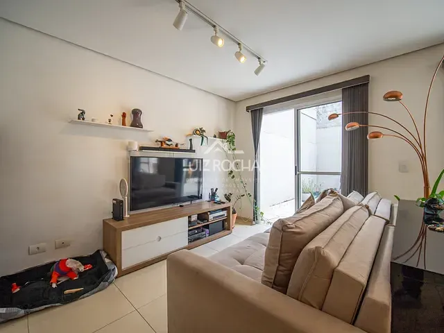Casa com 133m² 3 quartos e 2 banheiros, à venda, no bairro Chácara Quiriri em Carapicuíba