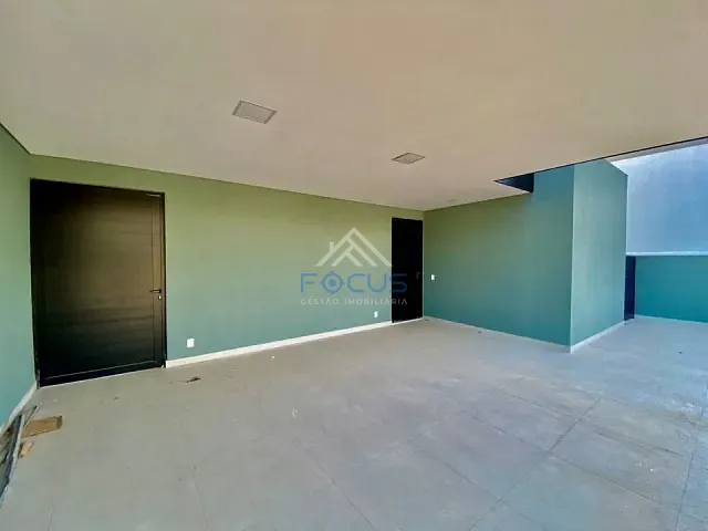 Casa com 360m² 3 quartos e 3 banheiros, à venda, no bairro Jardim Samambaia em Jundiaí