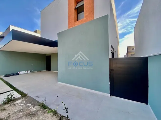 Casa com 360m² 3 quartos e 3 banheiros, à venda, no bairro Jardim Samambaia em Jundiaí