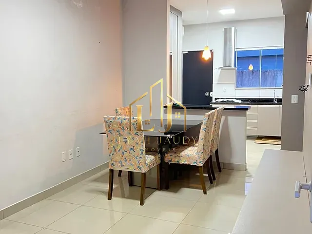 Casa com 200m² 2 quartos e 2 banheiros, à venda, no bairro Distrito Industrial em Cuiabá