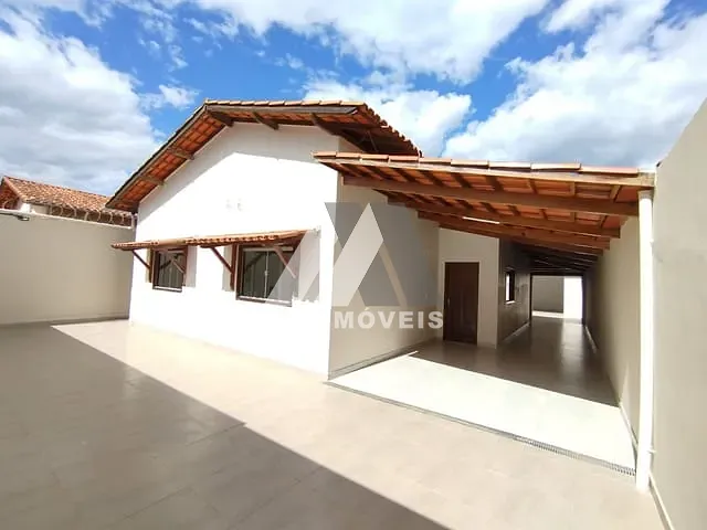 Casa com 312m² 4 quartos e 3 banheiros, para alugar, no bairro Jardim Nazareth em Araçuaí