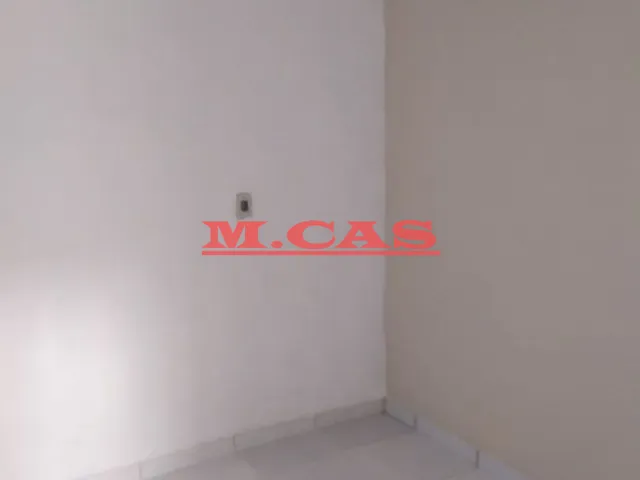 Casa com 40m² 1 quarto e 1 banheiro, para alugar, no bairro Vila Invernada em São Paulo
