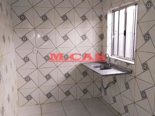 Casa com 40m² 1 quarto e 1 banheiro, para alugar, no bairro Vila Invernada em São Paulo