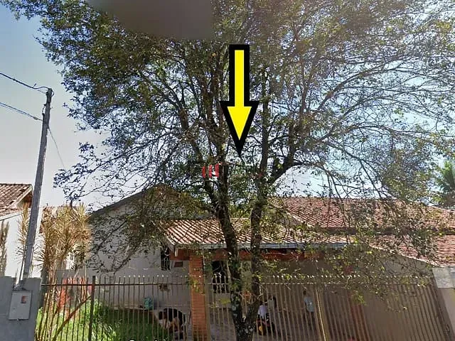 Casa com 250m² 3 quartos e 2 banheiros, à venda, no bairro Jardim Maria Celina em Londrina