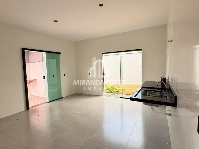Casa 3 quartos e 3 banheiros, à venda, no bairro Jardim Boa Esperança em Aparecida de Goiânia